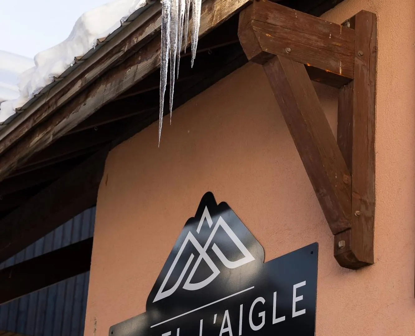 Hotel L'Aigle Valmeinier 2*,